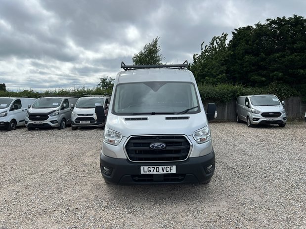 Ford Transit MWB L2H2 (SOLD) Medium Roof Trend 300 Air Con Sensors EURO 6 NO VAT 3