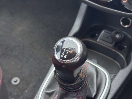 Vauxhall Corsa 1.4 Corsa SRI 3dr 24