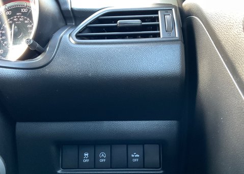 Suzuki Swift SZ-L DUALJET MHEV 27