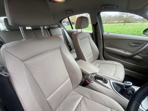 BMW 1 Series 118D SE 29