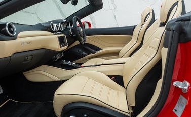 Ferrari California T HANDLING SPECIALE 21