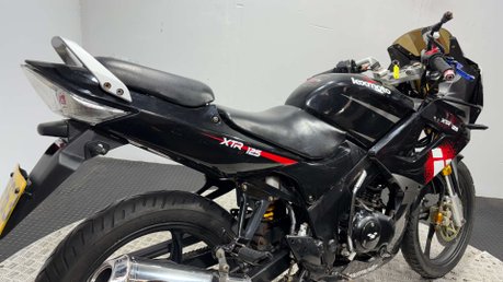 Lexmoto XTR 2013 ONLY 11K RUNNING SPORTS BIKE PROJECT BIKE LEARNER 125CC 10