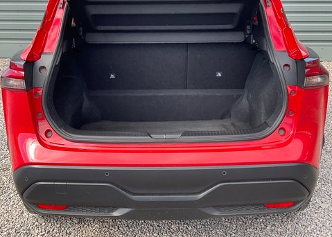 Nissan Qashqai DIG-T ACENTA PREMIUM MHEV 19