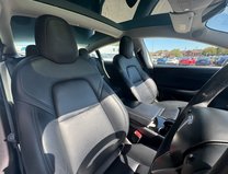 Tesla Model 3 (Dual Motor) Performance Saloon 4dr Electric Auto 4WDE (Performance Upgrade 10