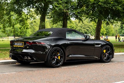 Jaguar F-Type V8 R 8