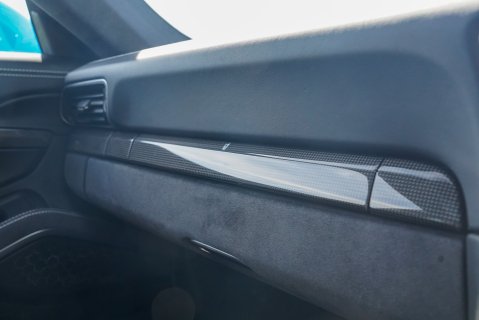 Porsche 911 CARRERA GTS 15