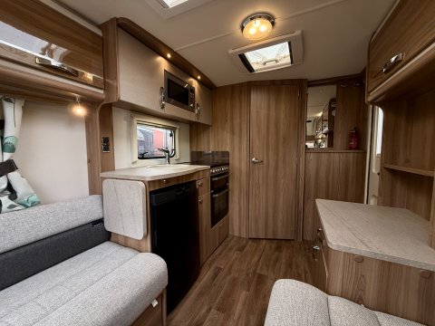 Swift Challenger 480 Alde  18