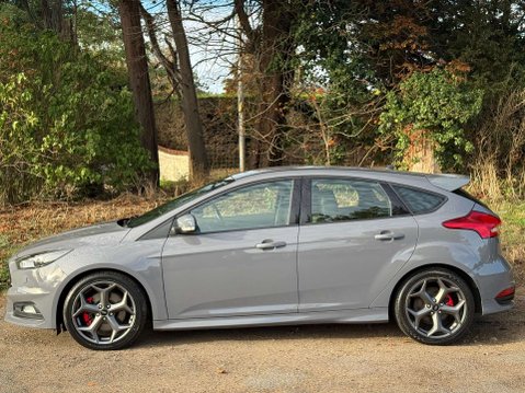 Ford Focus 2.0 Focus ST-3 TDCi 5dr 17