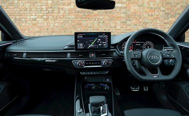 Audi RS4 Avant Vorsprung 17