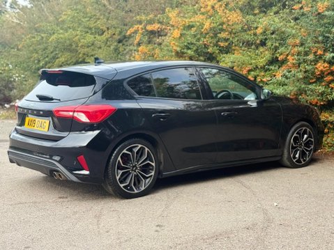 Ford Focus 1.0T EcoBoost ST-Line X Euro 6 (s/s) 5dr 6