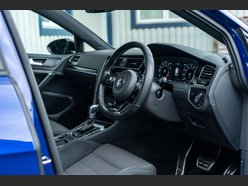 Volkswagen Golf 2.0 Golf R TSi 4Motion Semi-Auto 4WD 5dr 11
