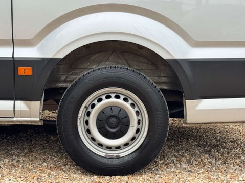 Volkswagen Crafter 2.0 Crafter CR35 Startline TDI 18