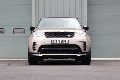 Land Rover Discovery R-DYNAMIC SE MHEV STYLED BY SEEKER 2