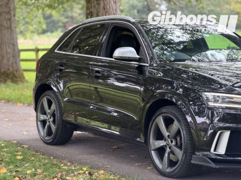 Audi RS Q3 2.5 RS Q3 TFSI Quattro Semi-Auto 4WD 5dr 5