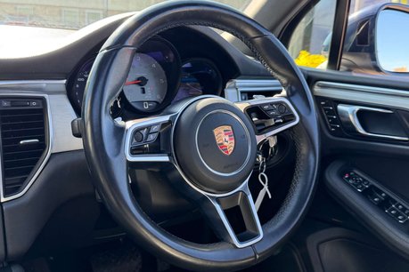 Porsche Macan 3.0 TD V6 S SUV 5dr Diesel PDK 4WD Euro 6 (s/s) (258 ps) 26