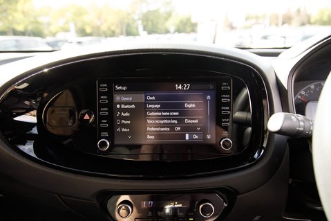 Toyota Aygo X VVT-I EDGE 20