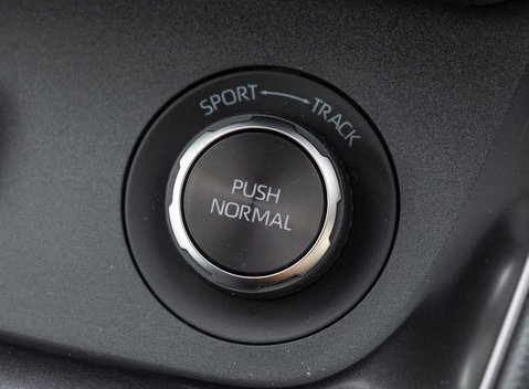 Toyota GR Yaris Circuit Pack 20