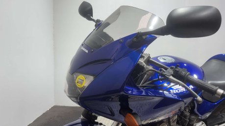 Honda CB 2002 42K 600CC COMMUTER PROJECT BIKE SPARES OR REPAIR 27