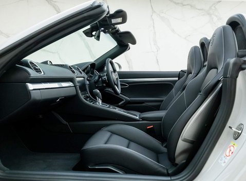 Porsche 718 Boxster Style Edition 14
