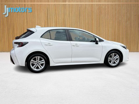 Toyota Corolla 1.8 VVT-h GPF Icon Tech Hatchback 5dr Petrol Hybrid CVT Euro 6 (s/s) (122 p 22
