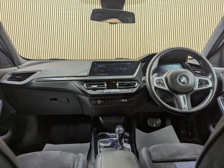 BMW 1 Series 2.0 M135i xDrive Auto 4WD 5dr 52