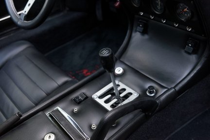 Lamborghini Miura P400 SV 34