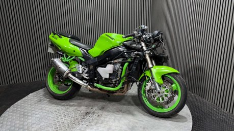 Kawasaki ZX 1995 44K PROJECT SPORTS BIKE SPARES OR REPAIR 900CC 3