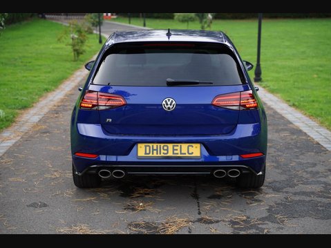 Volkswagen Golf 2.0 TSI R DSG 4Motion Euro 6 (s/s) 5dr 11