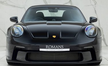 Porsche 911 (992) GT3 Touring 4