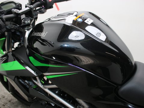 Kawasaki Z125 BR 125 LPFNN 25