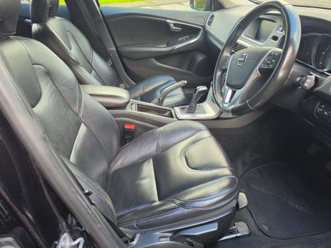 Volvo V40 2.0 V40 Inscription D3 5dr 11
