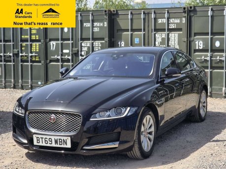 Jaguar XF 2.0d Portfolio Saloon 4dr Diesel Auto Euro 6 (s/s) (163 ps) 3