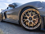 Porsche 718 Cayman GT4 RS 27