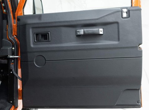 Land Rover Defender 110 Adventure Edition 16