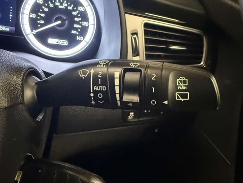 Kia Niro 1.6 Niro 3 Semi-Auto 5dr 19