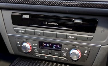 Audi RS6 Avant Performance 20