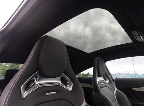 Mercedes-Benz C63 C63 S Premium Plus 14