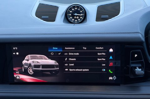 Porsche Cayenne V6 S E-HYBRID BLACK EDITION - PANORAMIC ROOF - AS NEW CONDITION 51