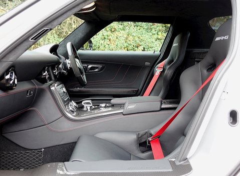 Mercedes-Benz SLS AMG GT 19