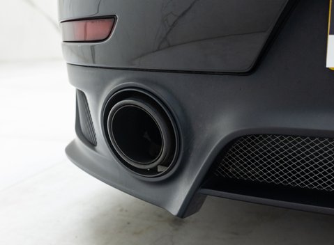 Porsche 911 (991) GT2 RS Weissach 55