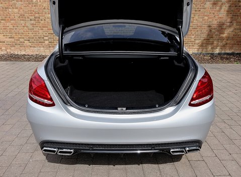 Mercedes-Benz C Class C63 S Edition 1 8