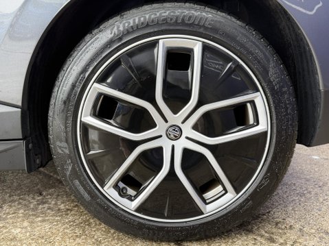 MG MG4 64kWh Trophy Long Range Hatchback 5dr Electric Auto (203 ps) 16