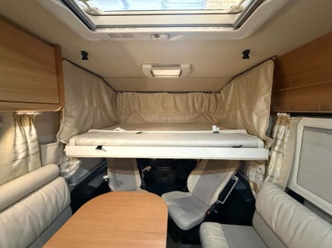 Niesmann and Bischoff Arto 74L 6 berth, large garage, tag axle, Niesmann Bischoff 17