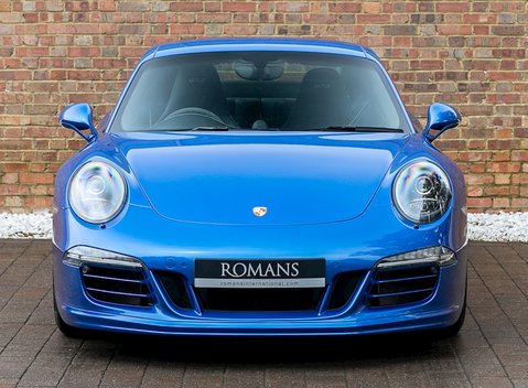 Porsche 911 (991) Carrera GTS 4