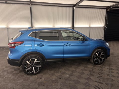 Nissan Qashqai 1.2 DIG-T Tekna XTRON Euro 6 (s/s) 5dr 2