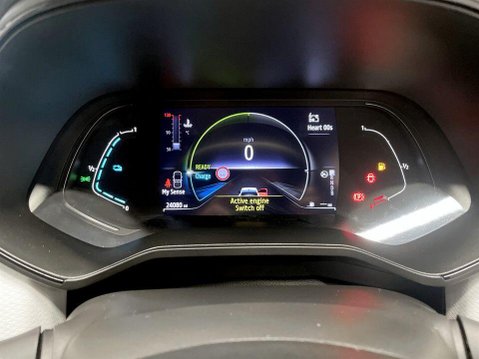Renault Clio 1.6 E-TECH Techno Hatchback 5dr Petrol Hybrid Auto Euro 6 (s/s) (145 ps) 14