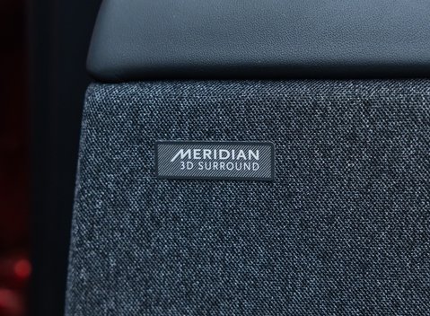 Land Rover Range Rover Sport P550e AUTOBIOGRAPHY 28