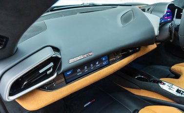 Ferrari 296 GTB 17