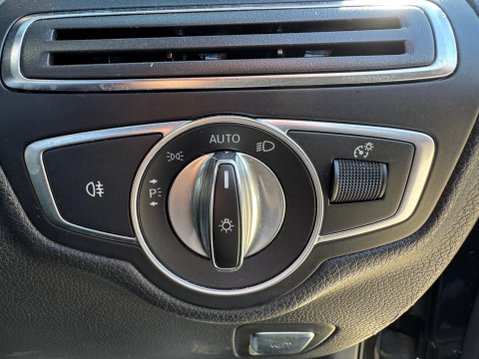Mercedes-Benz GLC 2.1 GLC220d AMG Line (Premium) G-Tronic+ 4MATIC Euro 6 (s/s) 5dr 30