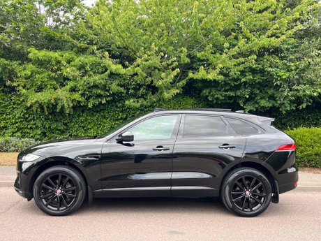 Jaguar F-Pace 2.0 D180 Chequered Flag Auto AWD Euro 6 (s/s) 5dr 8